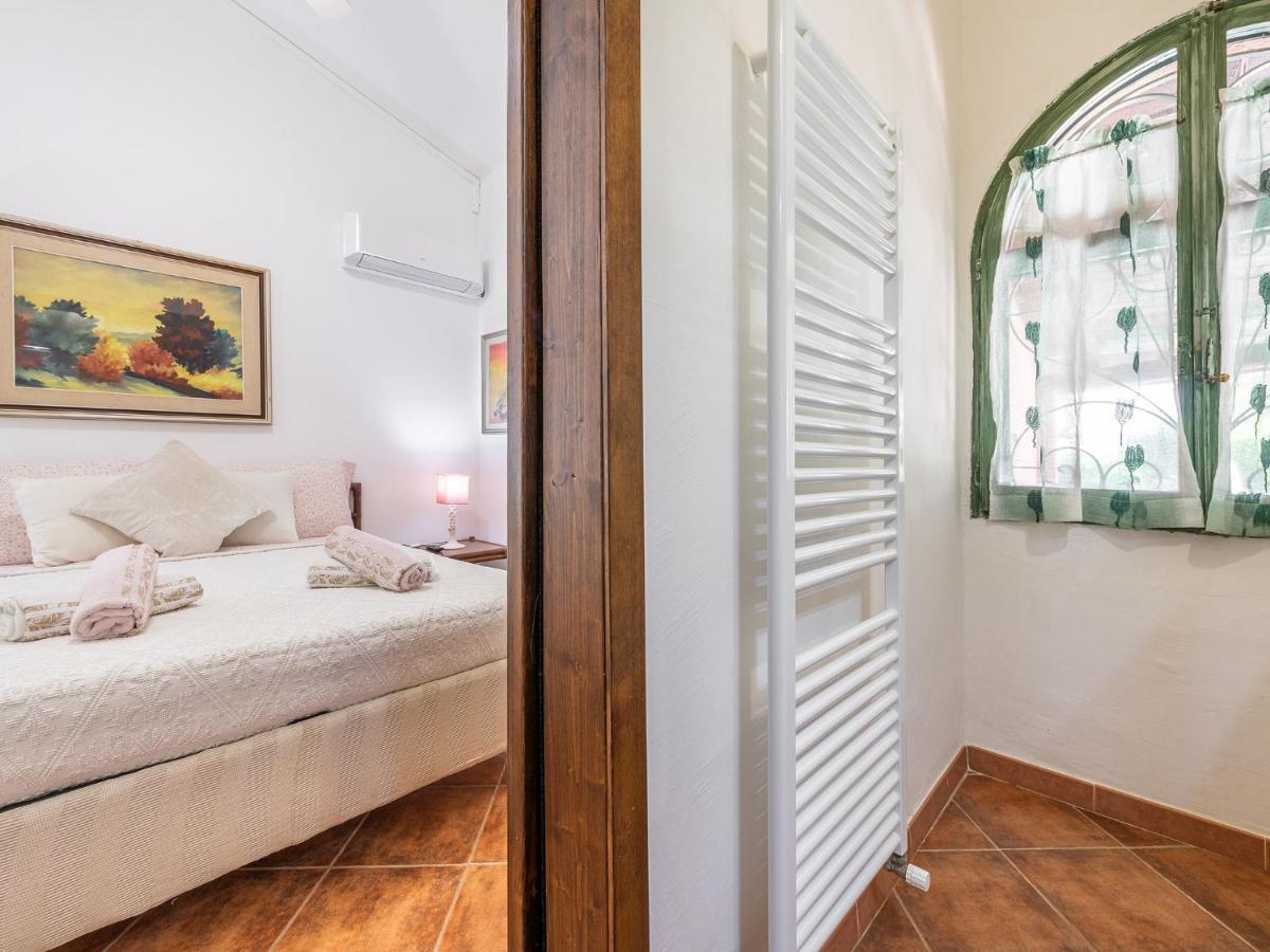 Guest House Villa Verde - Short Term Room Rentals Torre delle Stelle Luaran gambar